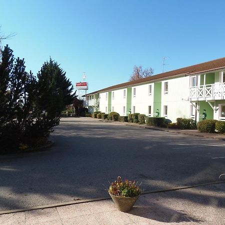 Fasthotel Geneve Gex Exterior photo